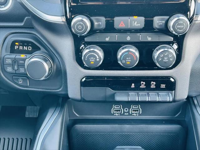 2026 Ram 1500 Big Horn Crew Cab 4x4 64 Box