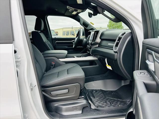 2026 Ram 1500 Big Horn Crew Cab 4x4 5'7" Box