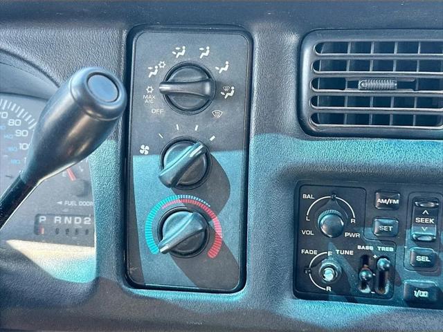 2001 Dodge Ram 3500 Base