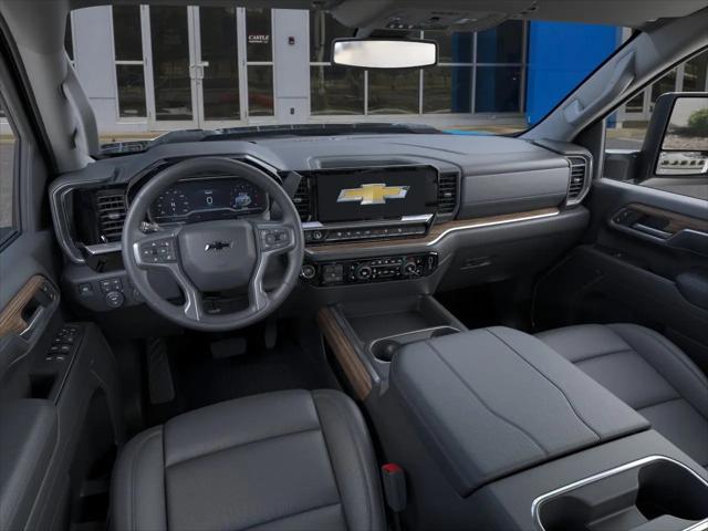 2026 Chevrolet Silverado 3500HD Crew Cab, Long Bed, LT Dual Rear Wheel, RWD