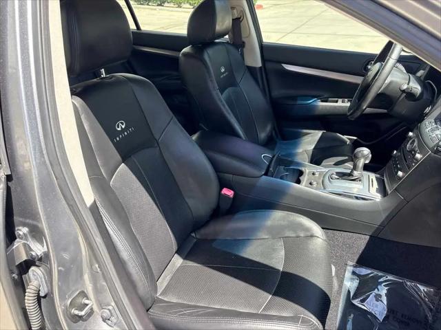2011 INFINITI G37 Journey