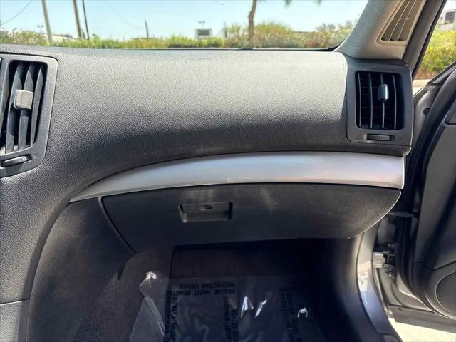 2011 INFINITI G37 Journey
