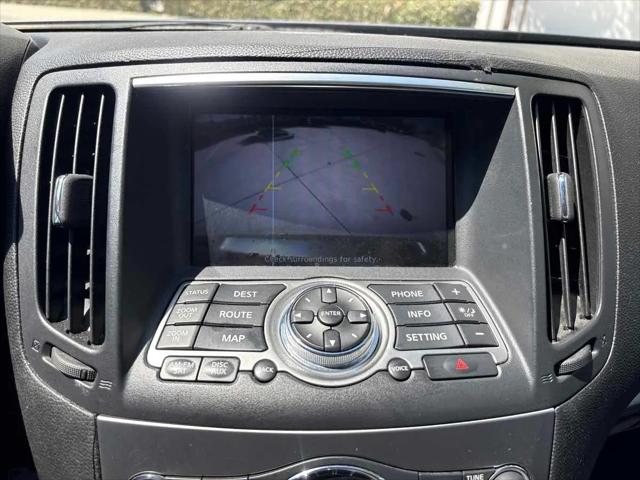 2011 INFINITI G37 Journey