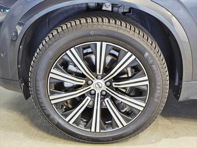 2021 Volvo XC90 T6 Inscription 7 Passenger