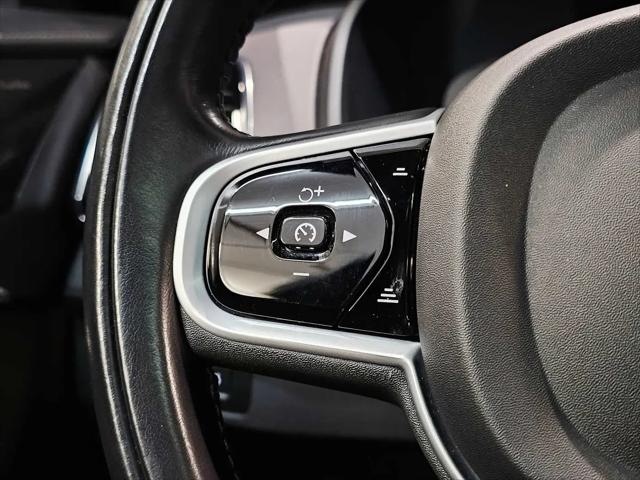 2021 Volvo XC90 T6 Inscription 7 Passenger