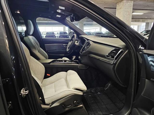 2021 Volvo XC90 T6 Inscription 7 Passenger