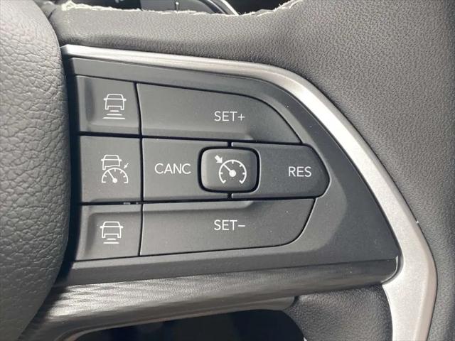 2026 Jeep Grand Cherokee L Altitude 4x2