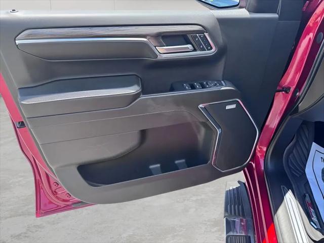 2024 Chevrolet Silverado 1500 4WD Crew Cab Short Bed LTZ