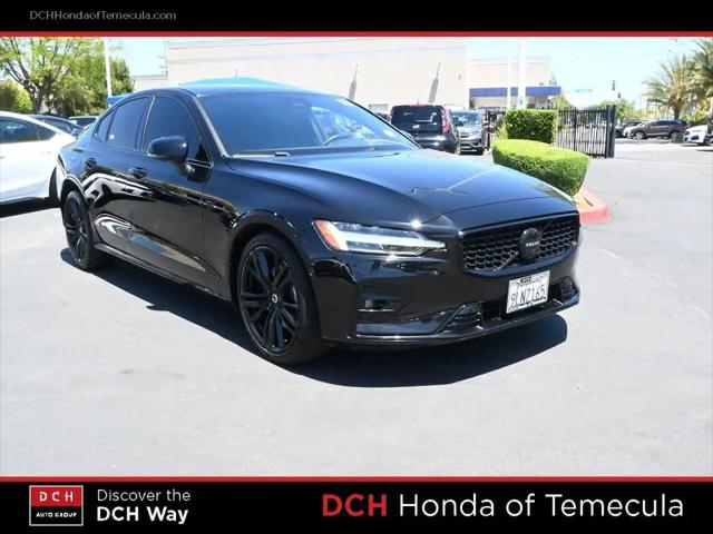 2024 Volvo S60 B5 Plus Black Edition