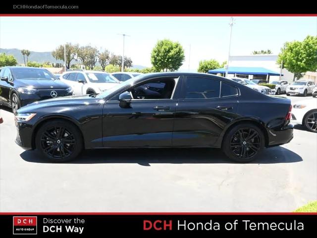 2024 Volvo S60 B5 Plus Black Edition
