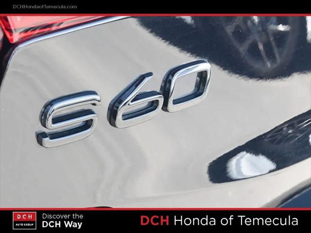 2024 Volvo S60 B5 Plus Black Edition