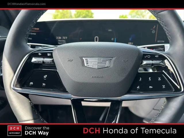 2025 Cadillac iQ Luxury 1 RWD
