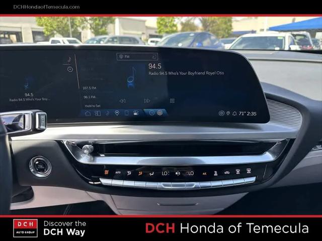 2025 Cadillac iQ Luxury 1 RWD