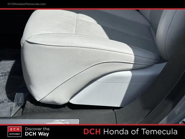 2025 Cadillac iQ Luxury 1 RWD