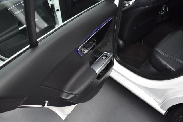 2025 Mercedes-Benz C-CLASS C 300 C 300