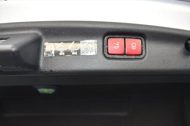 2025 Mercedes-Benz C-CLASS C 300 C 300