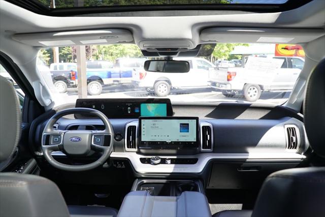 2025 Ford Expedition Active MAX