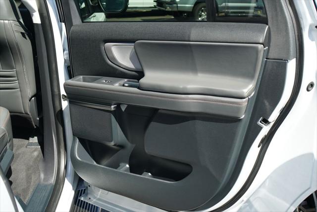 2025 Ford Expedition Active MAX
