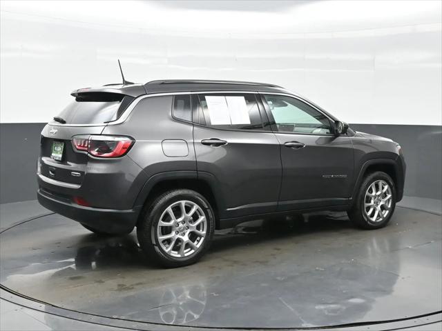 2022 Jeep Compass Latitude Lux 4x4