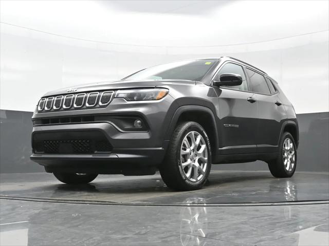 2022 Jeep Compass Latitude Lux 4x4