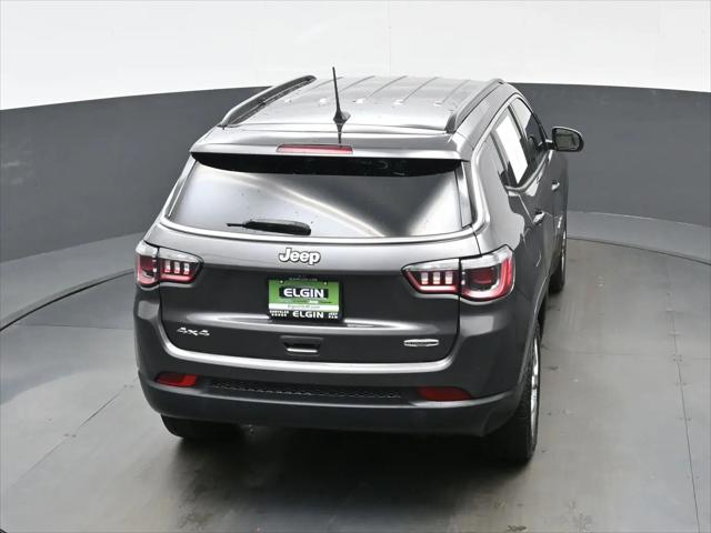 2022 Jeep Compass Latitude Lux 4x4