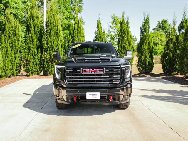 2026 GMC Sierra 2500HD Crew Cab, Standard Bed, AT4, 4WD