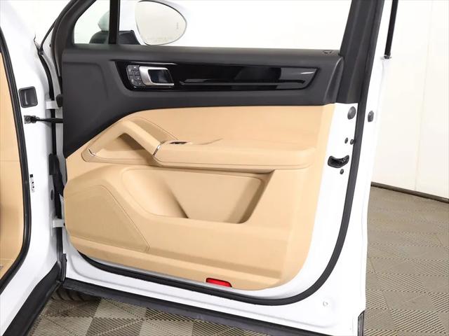 2023 Porsche Cayenne Cayenne