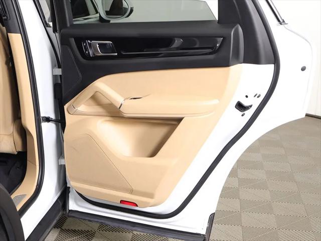 2023 Porsche Cayenne Cayenne