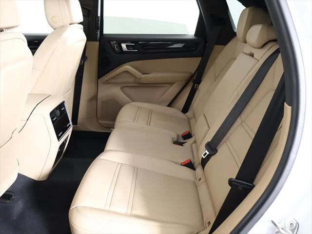2023 Porsche Cayenne Cayenne