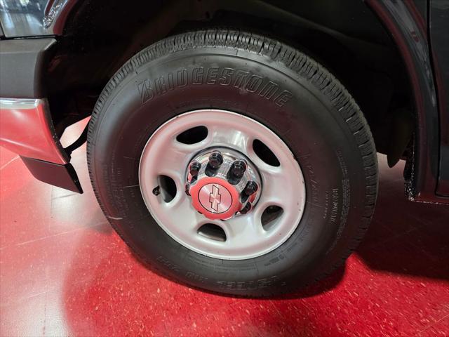 2017 Chevrolet Express LT