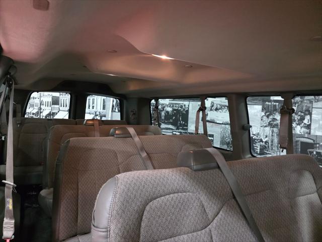 2017 Chevrolet Express LT