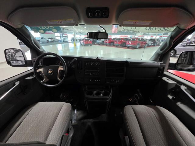 2017 Chevrolet Express LT
