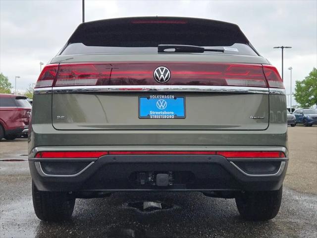 2026 Volkswagen Atlas Cross Sport SE with Technology