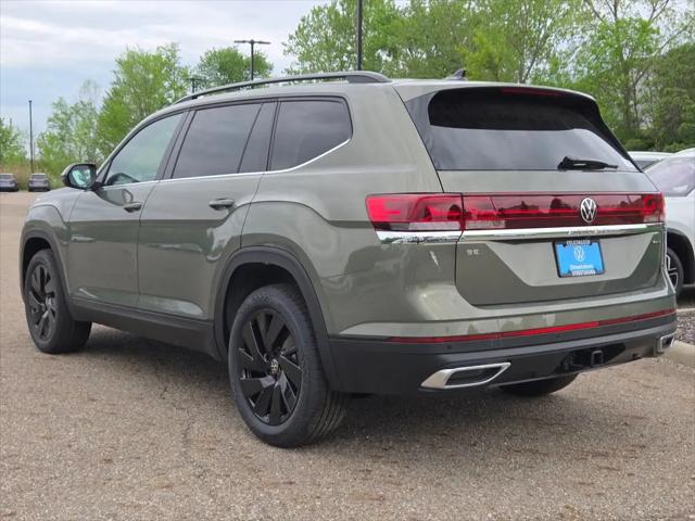 2026 Volkswagen Atlas SE with Technology