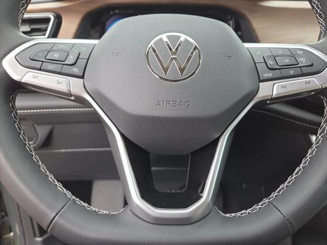 2026 Volkswagen Atlas SE with Technology