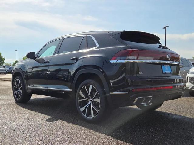 2026 Volkswagen Atlas Cross Sport SEL Premium R-Line