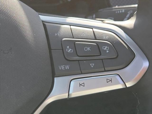 2026 Volkswagen Atlas Cross Sport SEL Premium R-Line