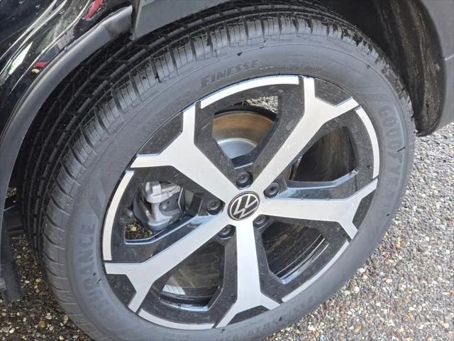 2026 Volkswagen Taos SEL