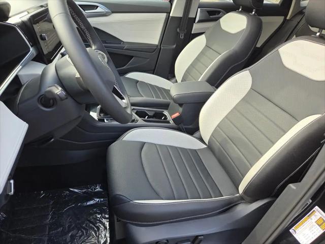 2026 Volkswagen Taos SEL