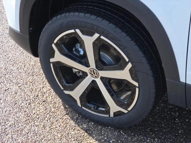 2026 Volkswagen Taos SEL