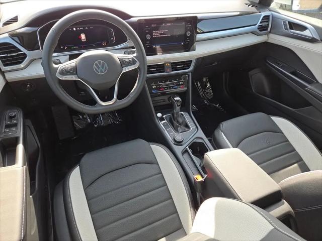 2026 Volkswagen Taos SEL