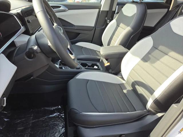 2026 Volkswagen Taos SEL