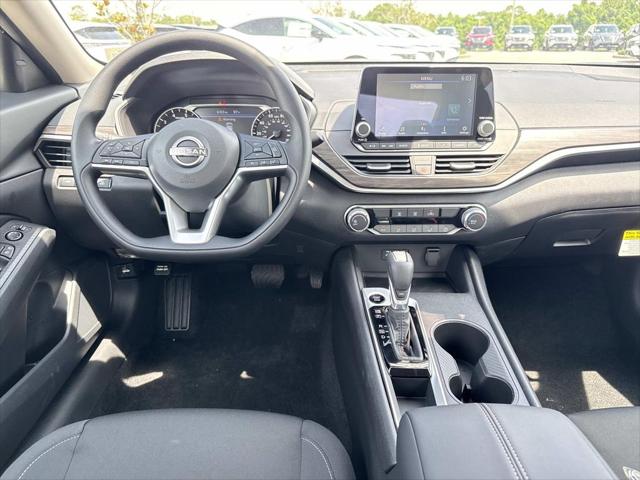 2026 Nissan Altima SV FWD