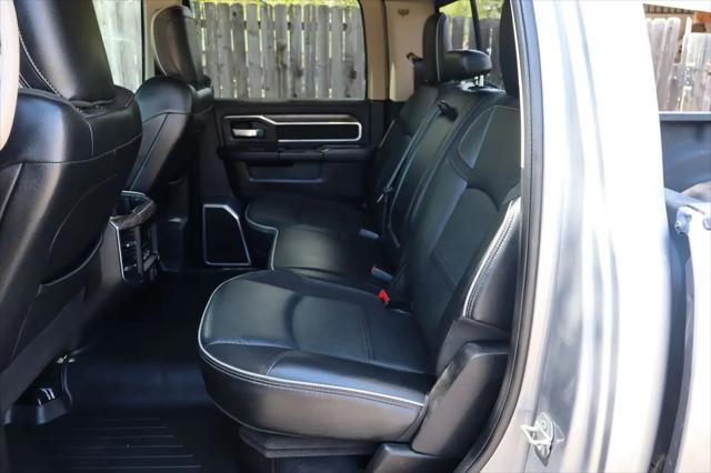 2020 Ram 3500 Laramie Crew Cab 4x4 8' Box