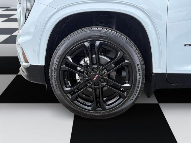 2026 GMC Acadia Denali FWD