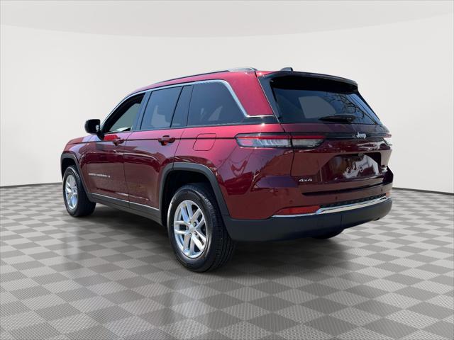 2025 Jeep Grand Cherokee Laredo X 4x4