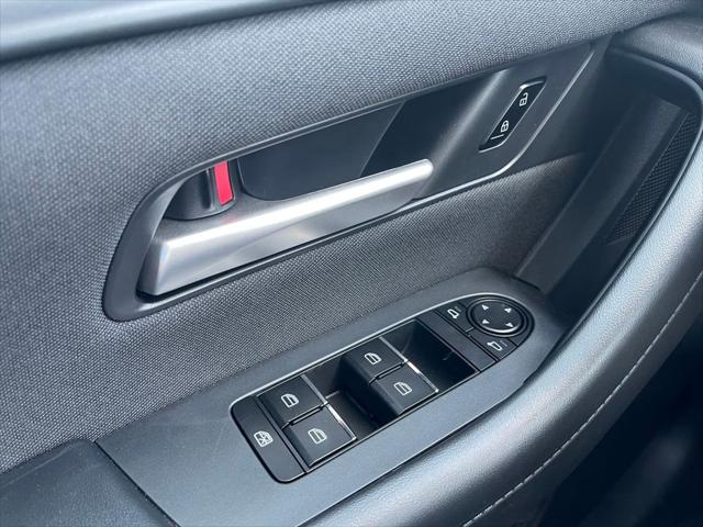 2026 Mazda X-90 3.3 Turbo Select