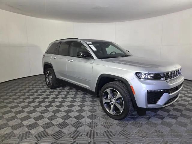 2026 Jeep Grand Cherokee Limited 4x2
