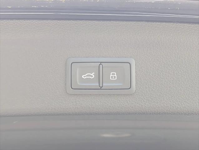 2024 Audi Q3 Premium Plus 45 TFSI S line quattro Tiptronic