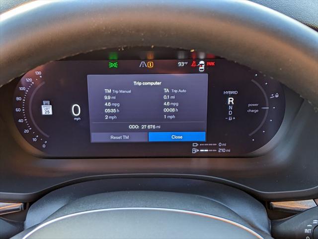 2024 Volvo XC60 Recharge T8 Plus Dark Theme